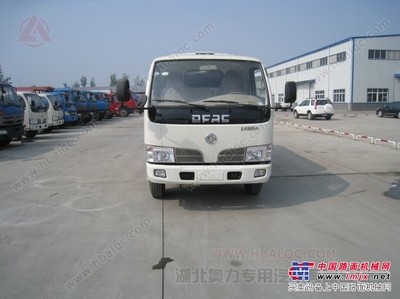 慶鈴五十鈴5米掃路車 高效環衛作業的可靠伙伴